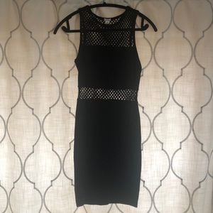 Black bodycon dress